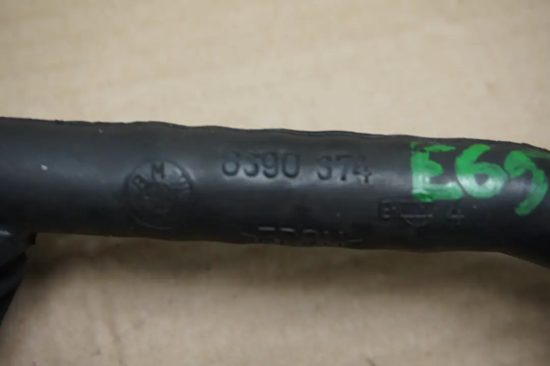  Przewód wąż odpływ wody BMW E65 E66 E67 - SKU 8390374 - Numer Części 8390374