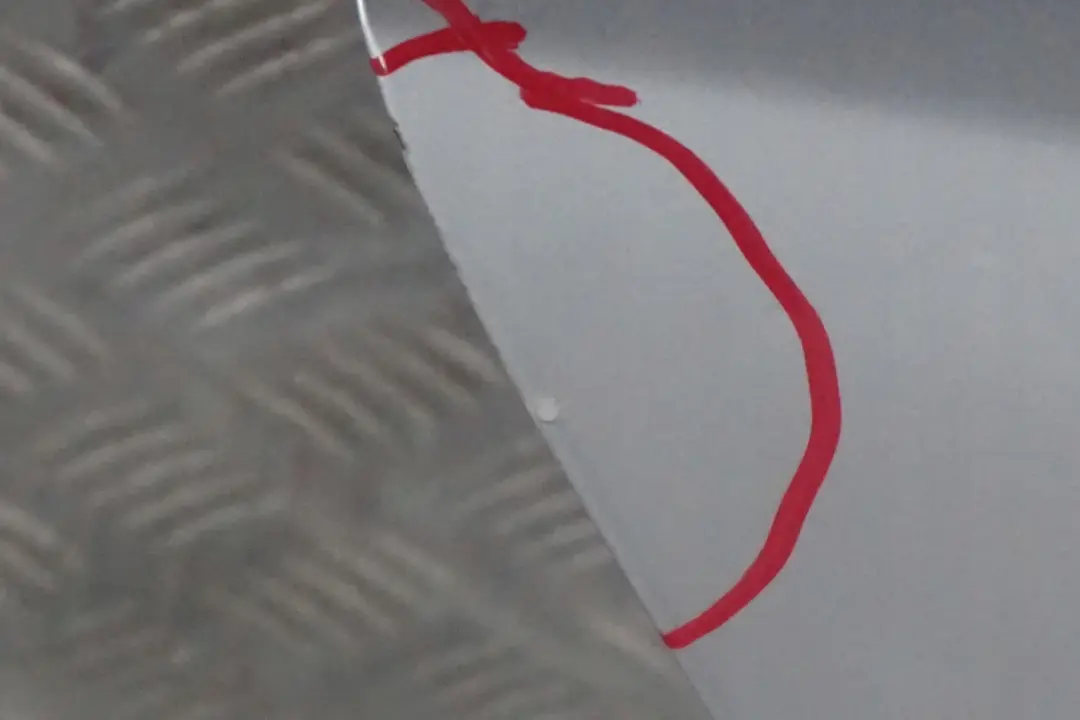 Arriere Droite Argent Titane Argent 354 pour BMW E90 LCI Porte à propos du numéro de pièce 7203648 BMW E90 LCI Porte Arriere Droite Argent Titane Argent 354 - SKU 7203648-TS25 - Numéro de pièce 7203648