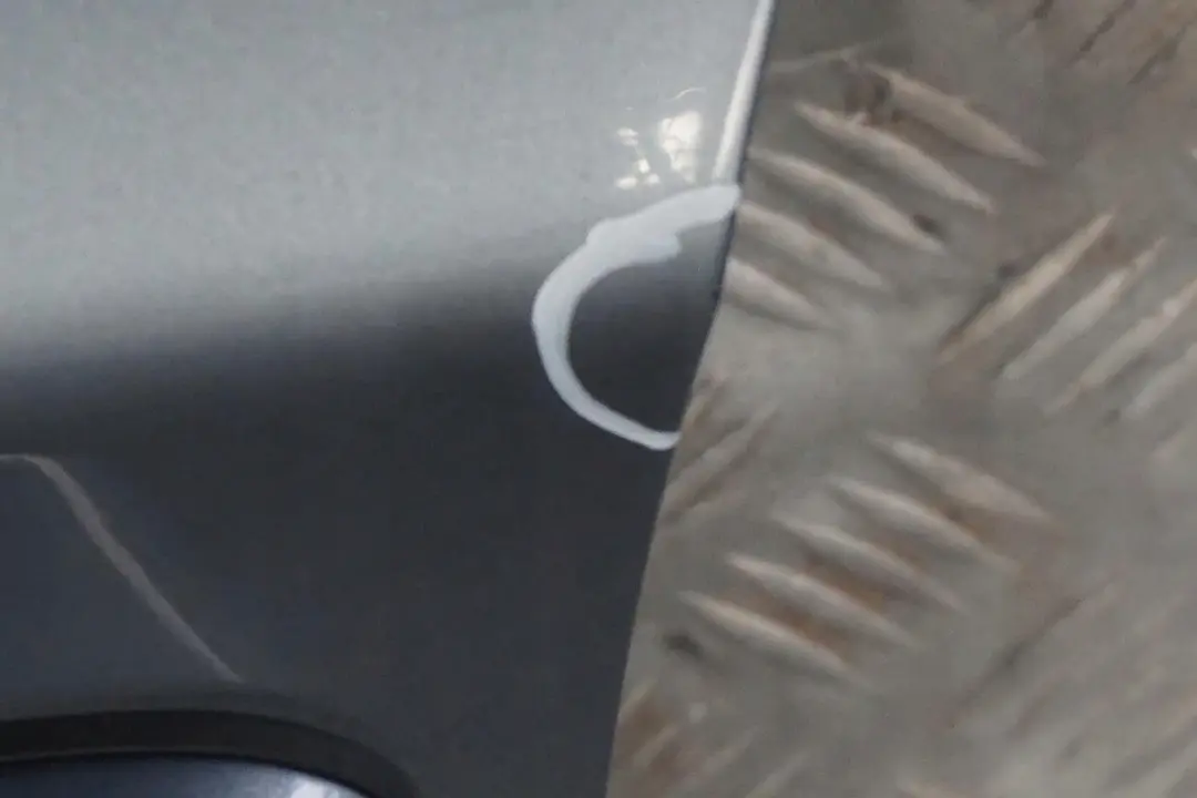 Cote Conducteur Porte avant Gauche Quartzbleu Bleu Metallise - A18 pour BMW 1 E87 à propos du numéro de pièce 7191011 BMW 1 E87 Cote Conducteur Porte avant Gauche Quartzbleu Bleu Metallise - A18 - SKU 7191011-QB10 - Numéro de pièce 7191011