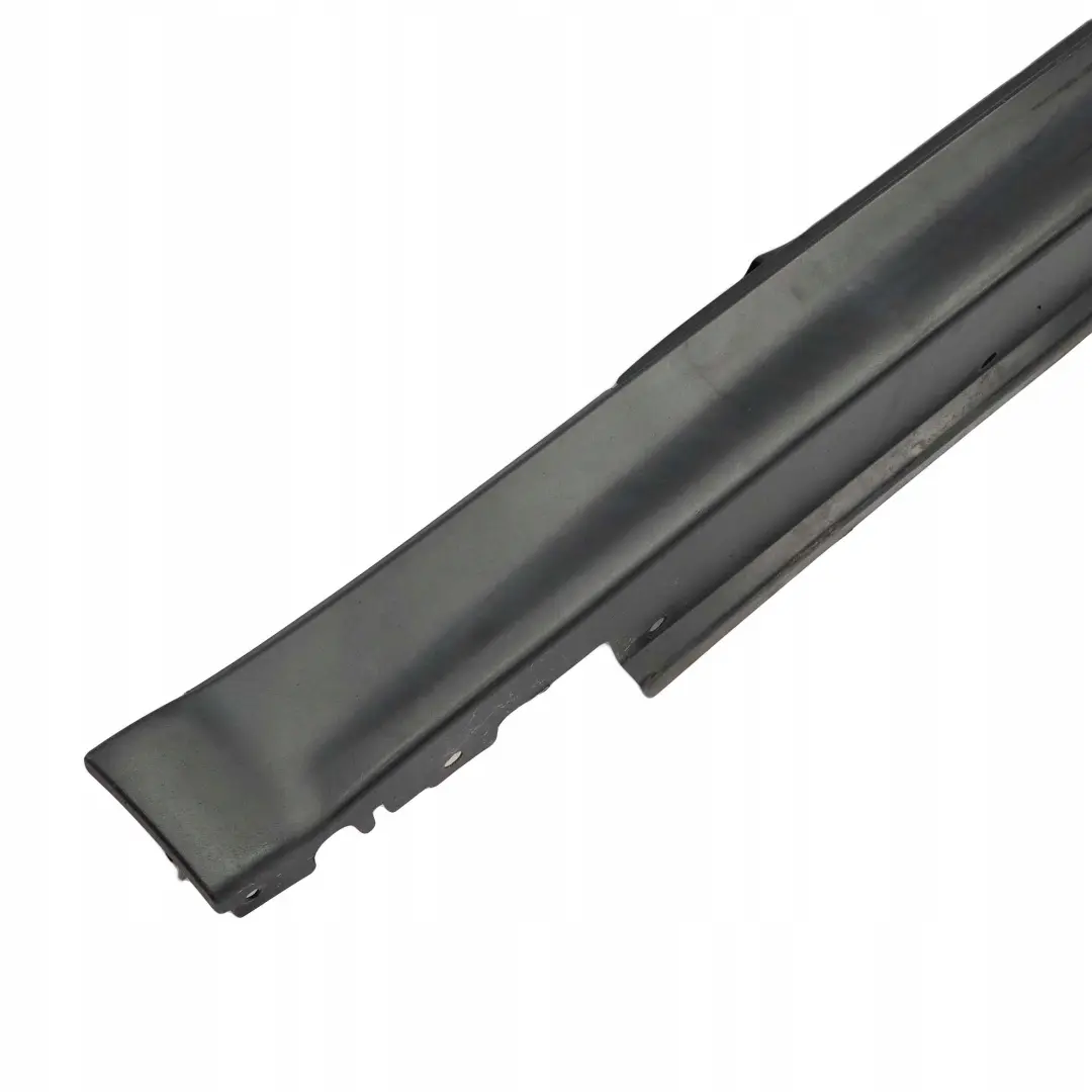 Bas de Porte Seu Droite Noir pour Mini Cooper S R53 à propos du numéro de pièce 1491056 Mini Cooper S R53 Bas de Porte Seu Droite Noir - SKU 1491056 - Numéro de pièce 1491056