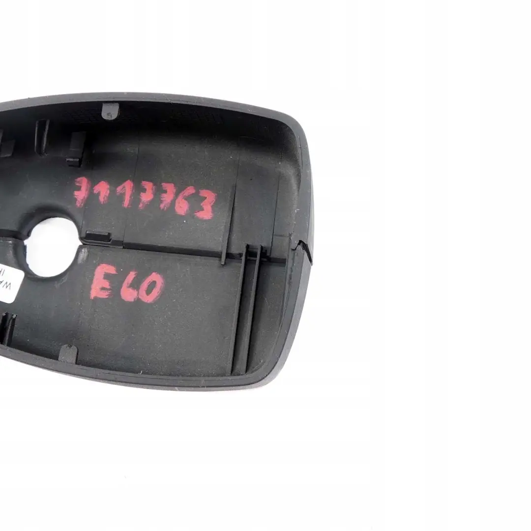 Juego De Cubiertas Espejo Placa Base Negro para BMW E60 E61 E65 con número de pieza 7117763 BMW E60 E61 E65 Juego De Cubiertas Espejo Placa Base Negro - SKU 7117763 - Número de pieza 7117763