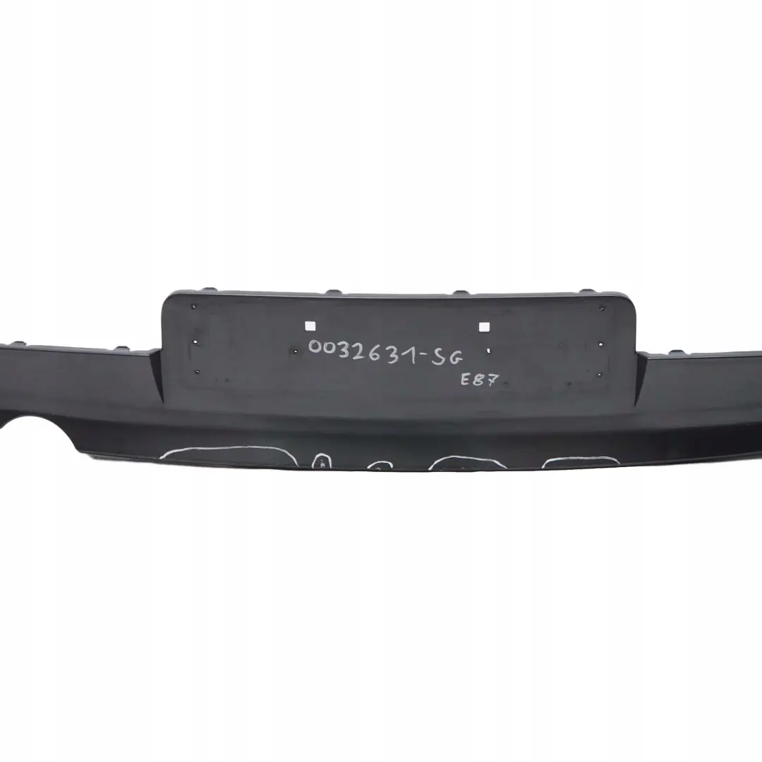 BMW E87 Choc-Receveur Arriere Revetement de Bas Sparkling Graphit - A22 - SKU 0032631-SG - Numéro de pièce 0032631