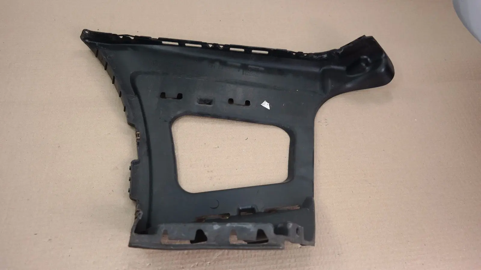 BMW E83 Insertar soporte lateral parachoques trasero derecho 3400944