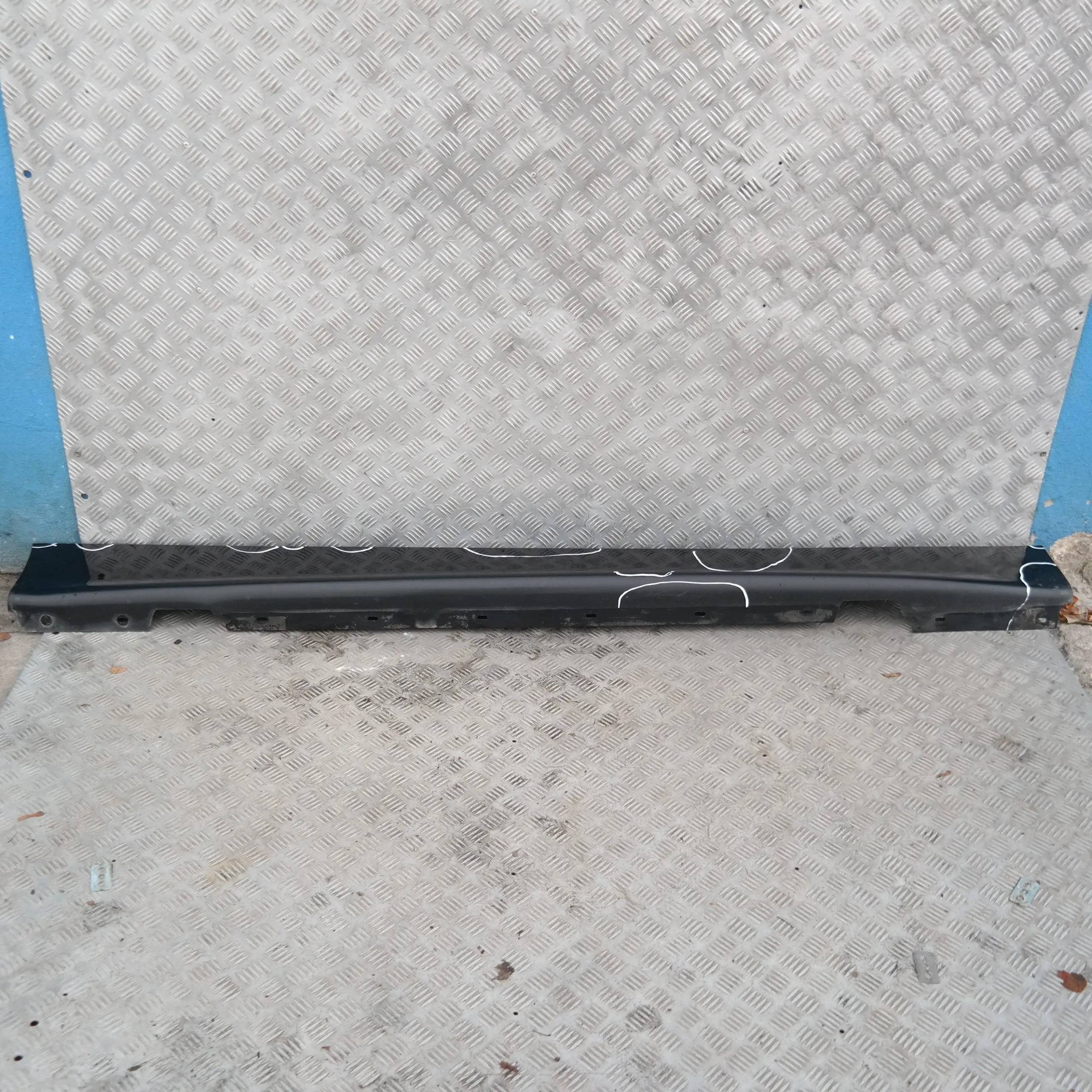 BMW 1 E87 Bas de Porte Couverture Seuil Droite Noir Sapphire Metallique 475