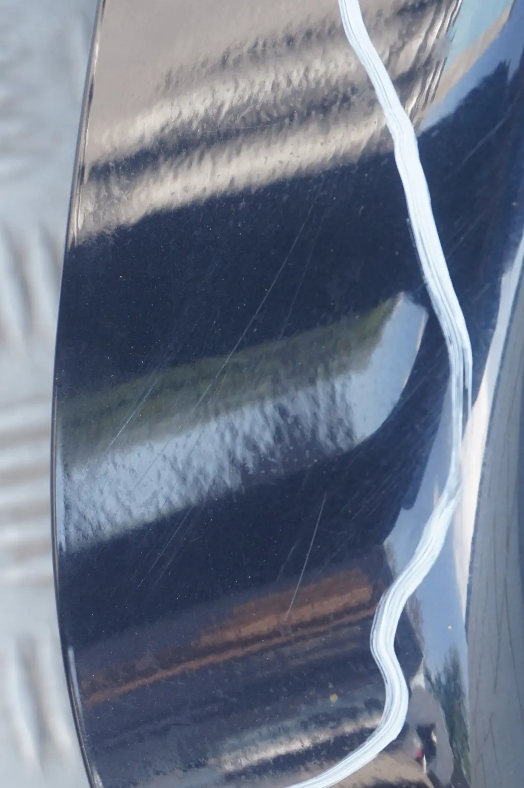 Trunk Boot Lid Tailgate Monacoblau Monaco Blue Metallic - A35 to BMW 5 Series E60 with Part number 7122441 BMW 5 Series E60 Trunk Boot Lid Tailgate Monacoblau Monaco Blue Metallic - A35 - SKU 7122441-MB - Part number 7122441