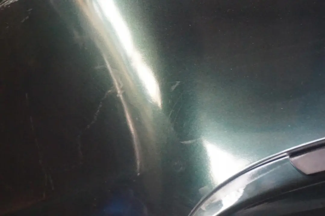 Bumper Trim Panel Oxfordgruen Oxford Green - 430 to BMW 7 Series E65 E66 Rear with Part number 0136743 BMW 7 Series E65 E66 Rear Bumper Trim Panel Oxfordgruen Oxford Green - 430 - SKU 0136743-OXF - Part number 0136743