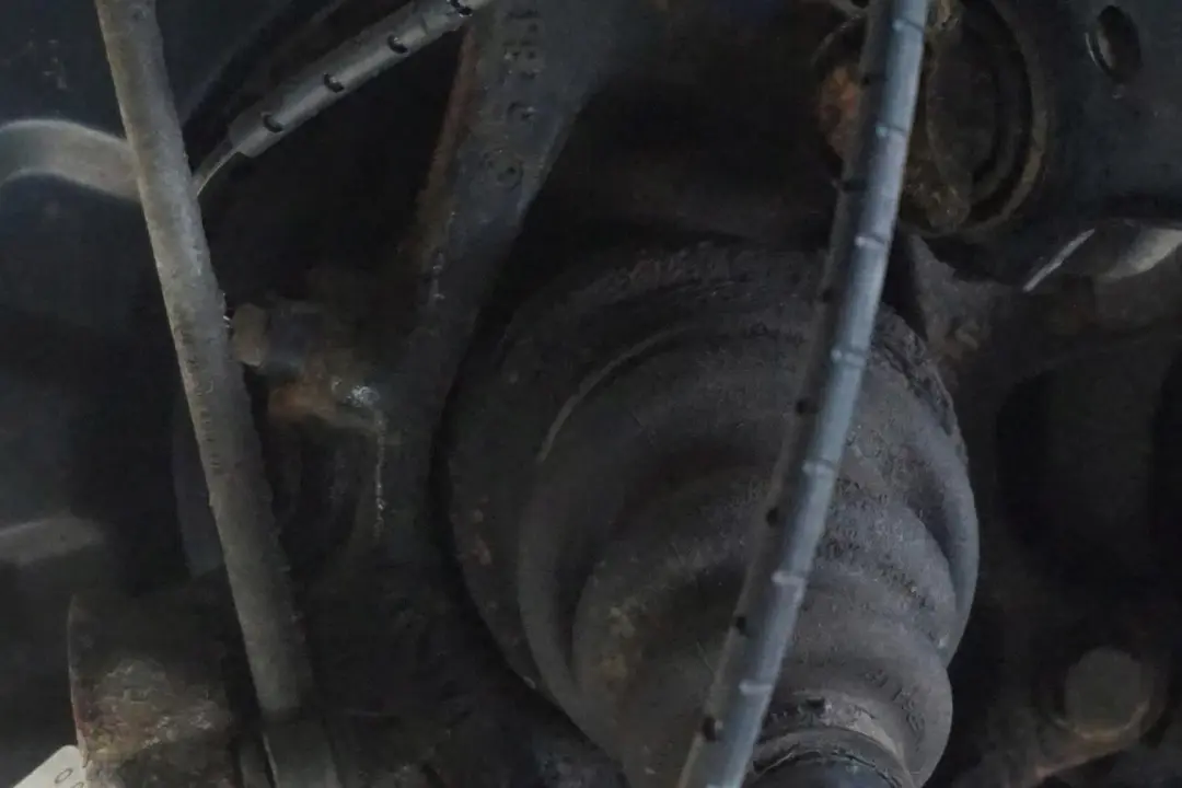 Break 320d N47N 184PS L'Arbre De Sortie Pivotement Arriere Gauche pour BMW 3 E91 LCI à propos du numéro de pièce 6783653 BMW 3 E91 LCI Break 320d N47N 184PS L'Arbre De Sortie Pivotement Arriere Gauche - SKU 6783653-4 - Numéro de pièce 6783653