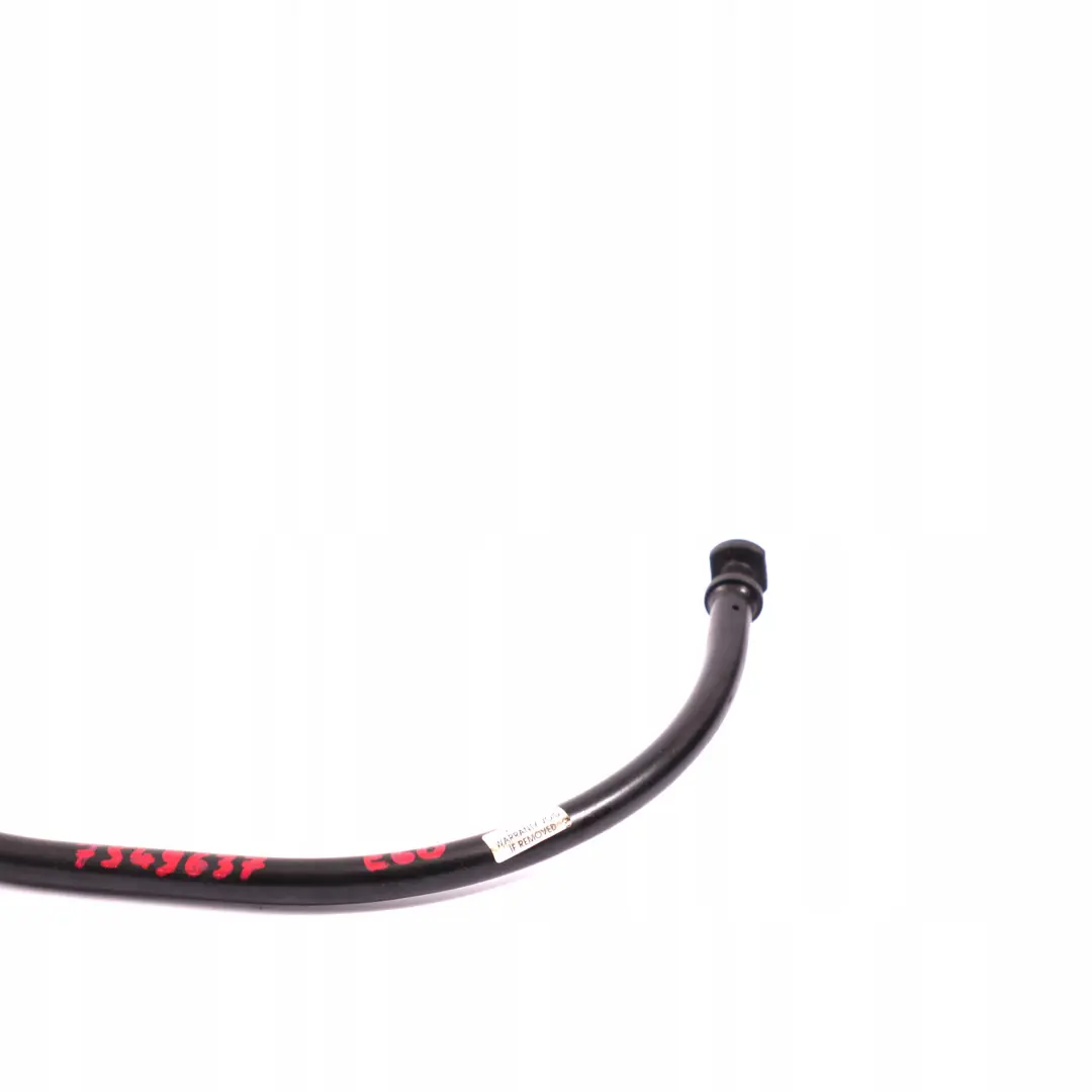 N62 Przewód rura bagnet oleju do BMW E60 E63 E65 o numerze 7549637 BMW E60 E63 E65 N62 Przewód rura bagnet oleju - SKU 7549637 - Numer Części 7549637