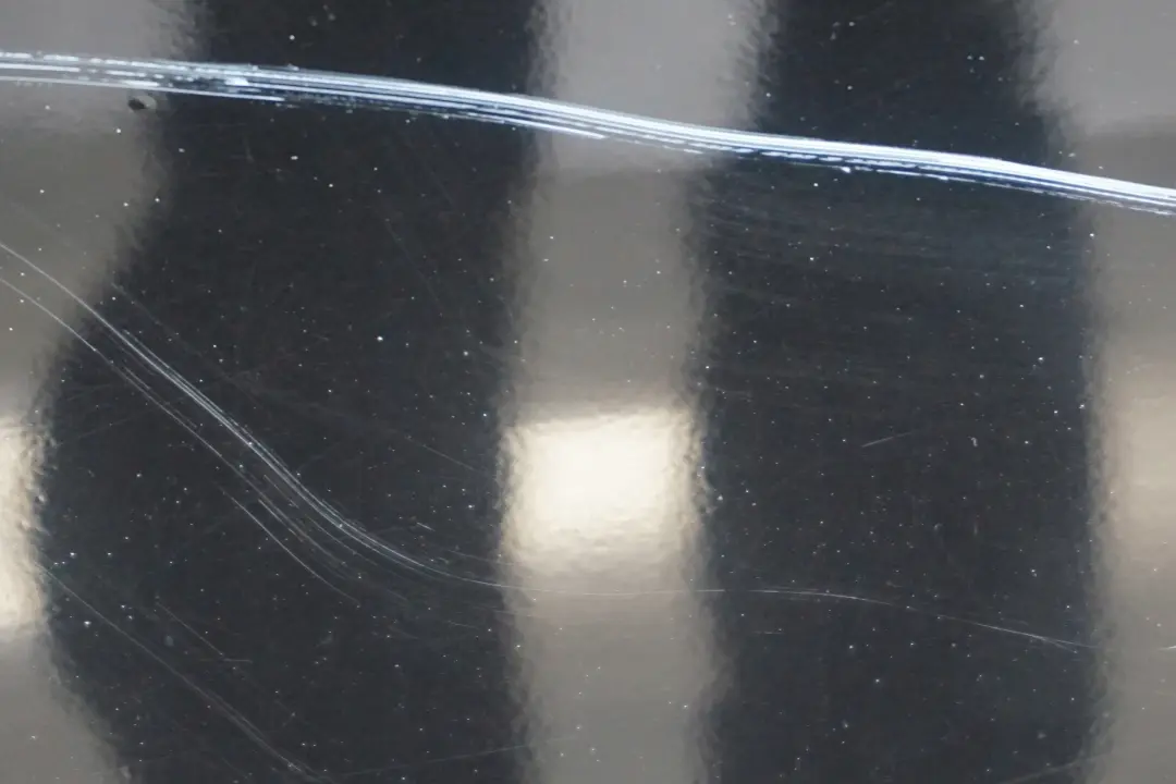 Arriere Droite Noir Saphir Metallique pour BMW X5 E53 Porte à propos du numéro de pièce 8256828 BMW X5 E53 Porte Arriere Droite Noir Saphir Metallique - SKU 8256828-BS2 - Numéro de pièce 8256828