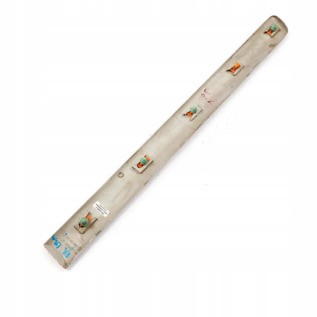 Mercedes W163 Porta Posteriore Destra Striscia Modanatura Travertino Beige - SKU A1636900462-TRB - Numero di parte A1636900462