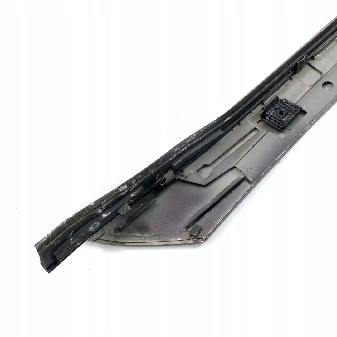 Mercedes C208 Striscia Rivestimento Esterno Montante Anteriore Destro Nero - SKU A2086900487-ALB - Numero di parte A2086900487