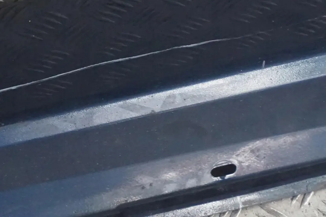 BMW E60 E61 LCI Puerta Sill Tapa Faldon Lateral Izquierda Tiefseeblau Azul - A76 - SKU 0422464-DSB2 - Número de pieza 0422464