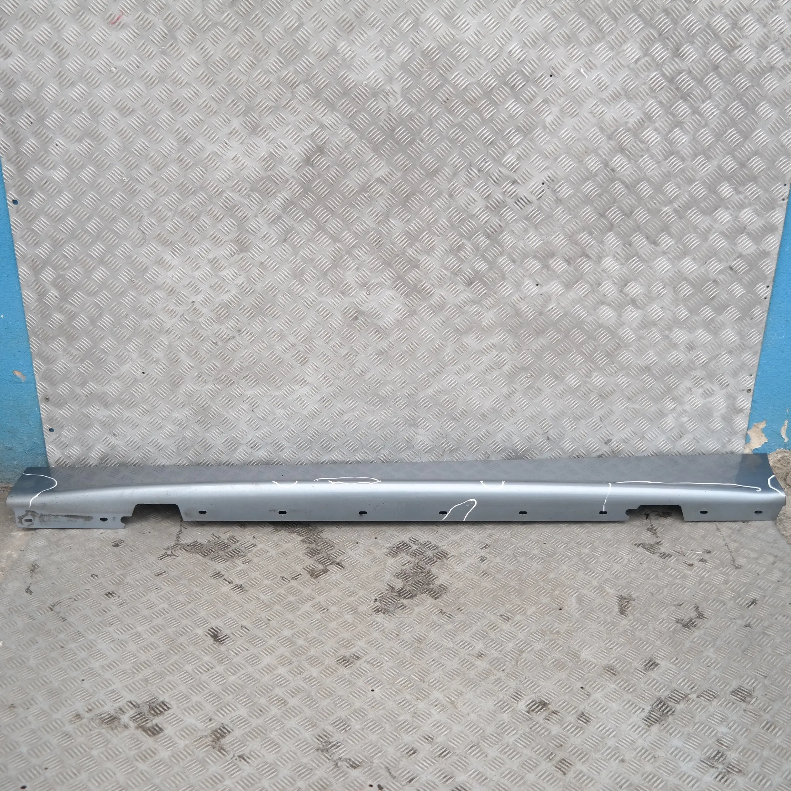 BMW 1 E87 Bas de porte Couverture Seuil a gauche Quartzbleu Bleu Metallique