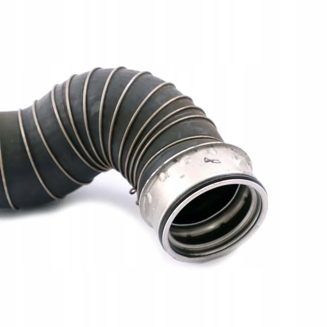 destra Turbo Intercooler Tubo flessibile per Mercedes W203 Kompressor con numero di parte A2035280782 Mercedes W203 Kompressor destra Turbo Intercooler Tubo flessibile - SKU A2035280782 - Numero di parte A2035280782