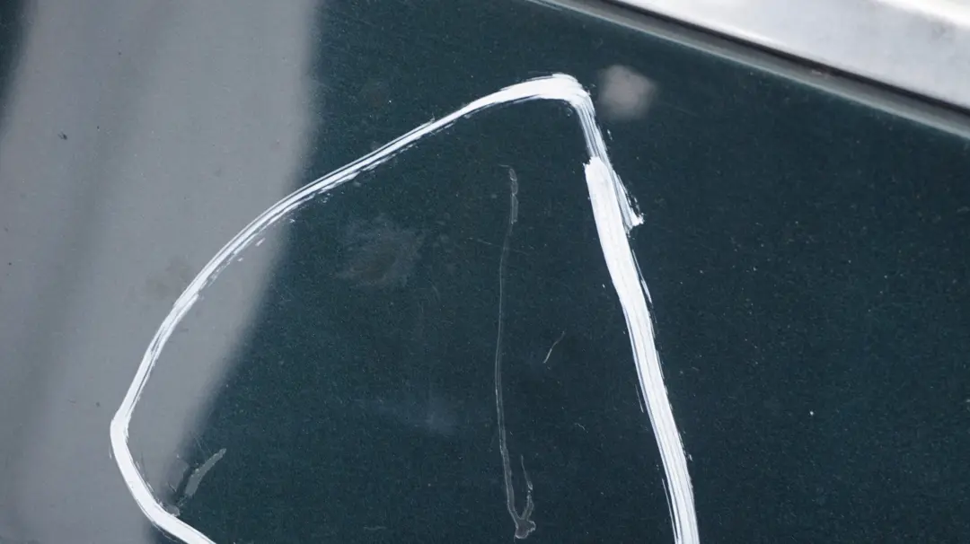 Beifahrer Tür vorne rechts Orientblau Orient Blau Metallic für BMW 5 E60 E61 LCI mit Teilenummer 7202340 BMW 5 E60 E61 LCI Beifahrer Tür vorne rechts Orientblau Orient Blau Metallic - SKU 7202340-TG - Teilenummer 7202340