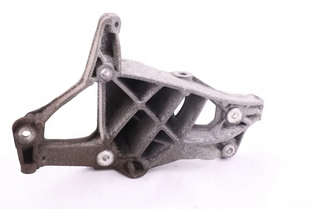 Łapa wspornik kompresora klimy do BMW F20 F21 o numerze 7603346 BMW F20 F21 Łapa wspornik kompresora klimy - SKU 7603346 - Numer Części 7603346