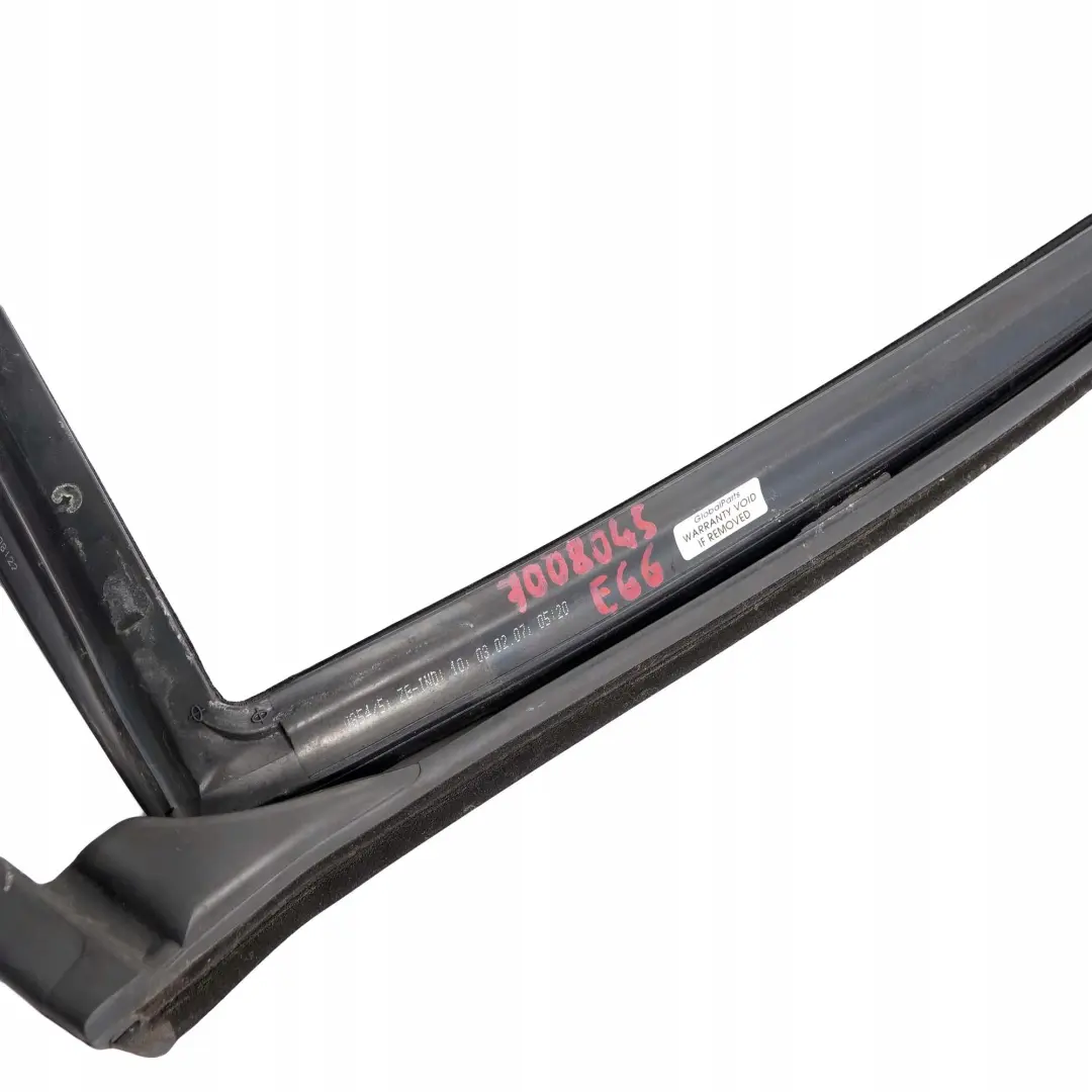 BMW E66 Guia De La ventana De La puerta trasera izquierda Seal - SKU 7008045 - Número de pieza 7008045