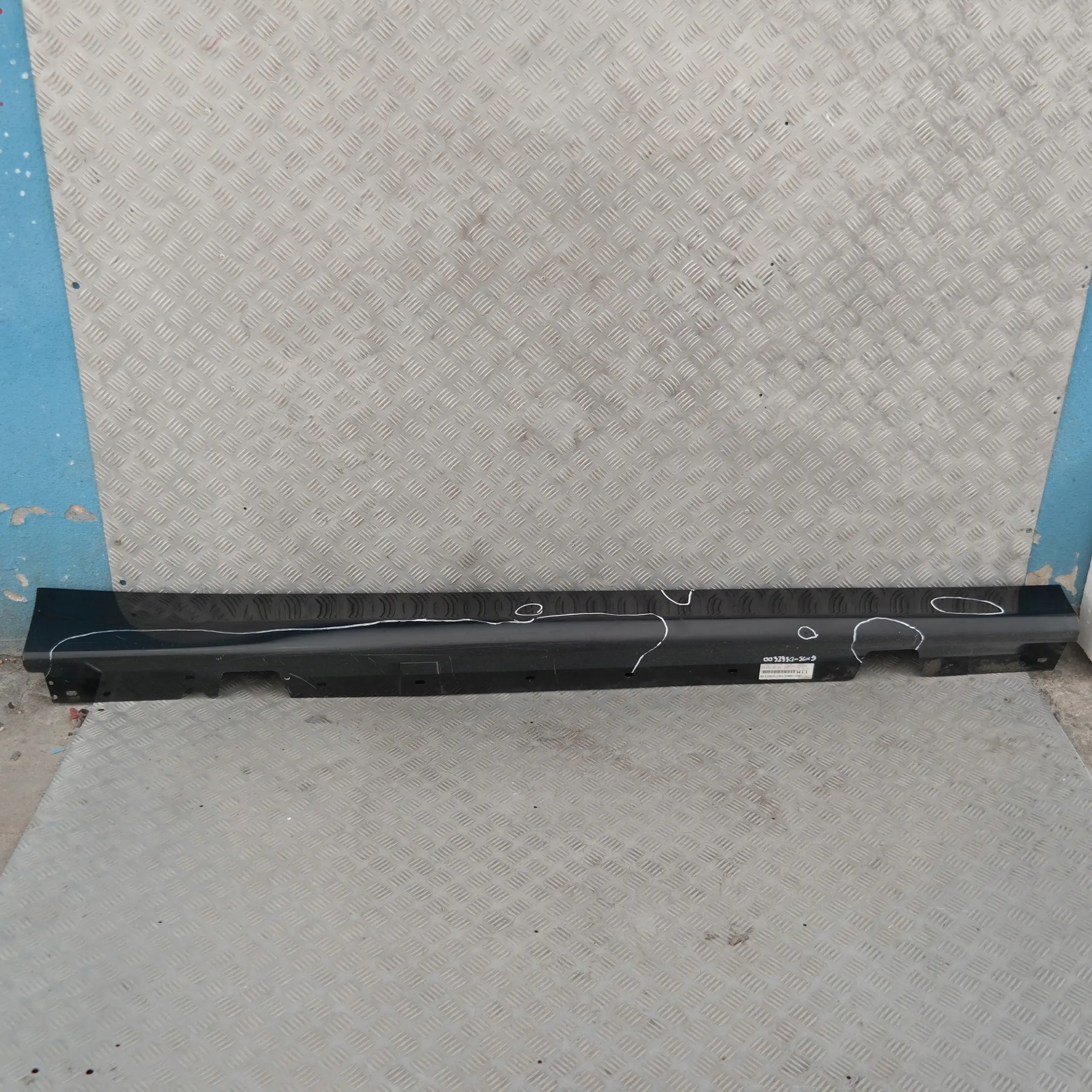 BMW 3 SERIES 9 E90 E91 Sill strip side skirt right O/S Schwarz Black 2 - 668