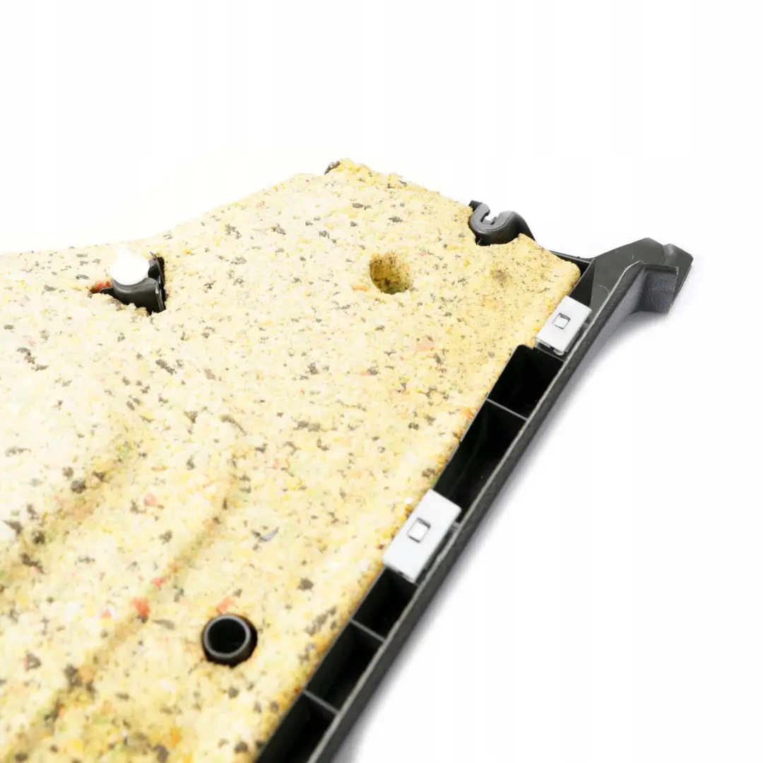 Tapicerka boczek drzwi prawy tył do BMW E81 E82 o numerze 2996260 BMW E81 E82 Tapicerka boczek drzwi prawy tył - SKU 2996260 - Numer Części 2996260