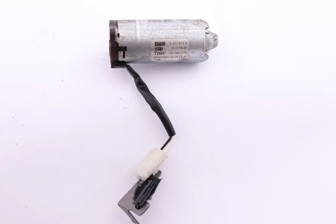 Actuador Ajuste Respaldo Asiento Delantero Izquierdo para BMW X5 E53 con número de pieza 8251615 BMW X5 E53 Actuador Ajuste Respaldo Asiento Delantero Izquierdo - SKU 8251615 - Número de pieza 8251615