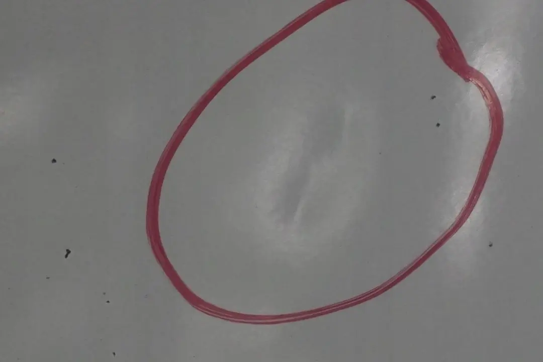 Classe A W168 Capot Rabat Polar Argent Metallise - 761 pour Mercedes à propos du numéro de pièce A1688800657 Mercedes Classe A W168 Capot Rabat Polar Argent Metallise - 761 - SKU A1688800657-PS - Numéro de pièce A1688800657