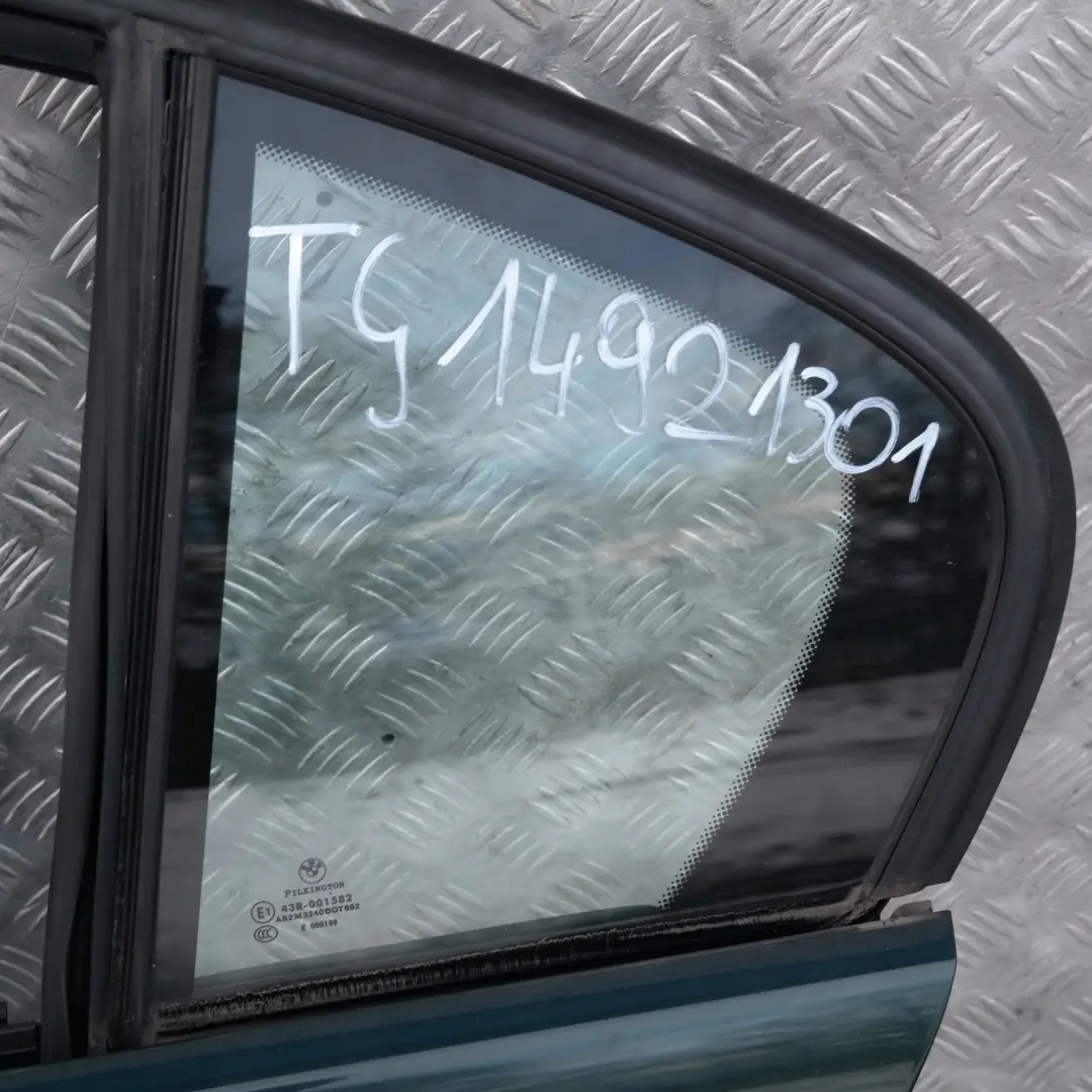 Drzwi lewe tylne Tiefgruen A43 do BMW 3 E90 o numerze 41007203647 BMW 3 E90 Drzwi lewe tylne Tiefgruen A43 - SKU 7203647-TG - Numer Części 41007203647