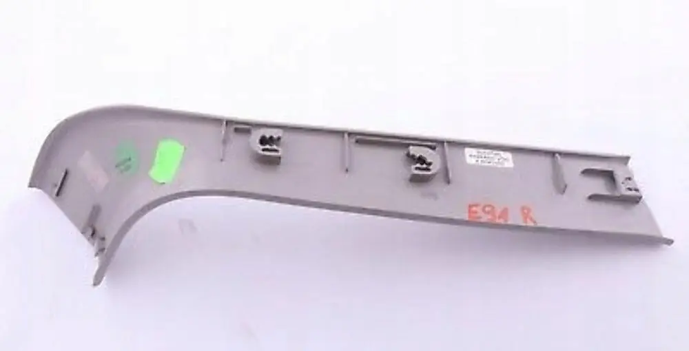 Reihe E91 E91 LCI Verkleidung rechts GRAU GREY 5149 für BMW 3 mit Teilenummer 7162172 BMW 3 Reihe E91 E91 LCI Verkleidung rechts GRAU GREY 5149 - SKU 7162172 - Teilenummer 7162172