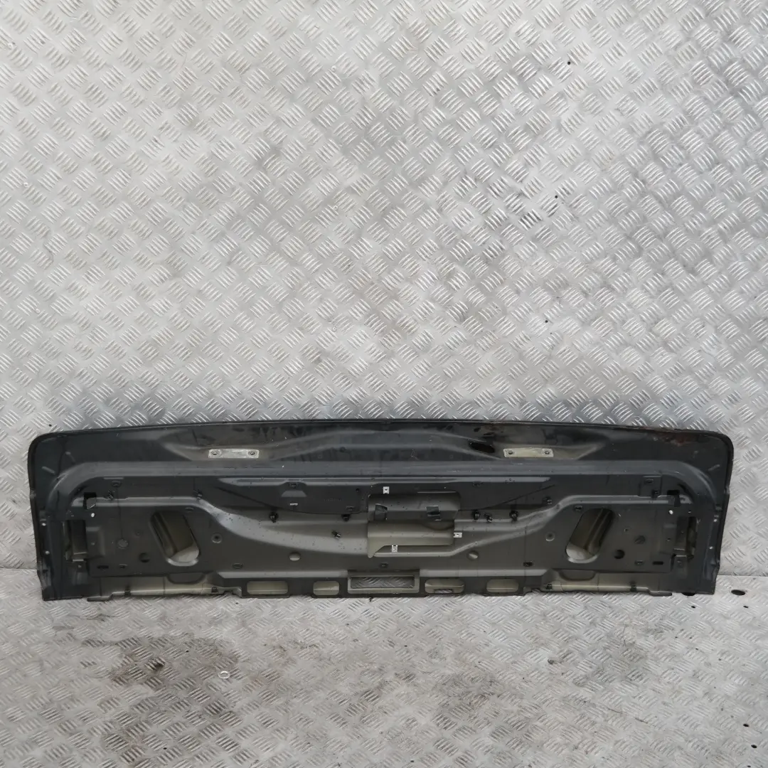 Maletero Tapa Inferior Porton Trasero Zafiro Negro Metalizado para BMW X5 E53 con número de pieza 7130827 BMW X5 E53 Maletero Tapa Inferior Porton Trasero Zafiro Negro Metalizado - SKU 7130827-BS2 - Número de pieza 7130827