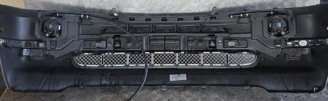 Zderzak przedni przód Stahlgrau do BMW E53 X5 o numerze 0010150 BMW E53 X5 Zderzak przedni przód Stahlgrau - SKU 0010150-STH2 - Numer Części 0010150