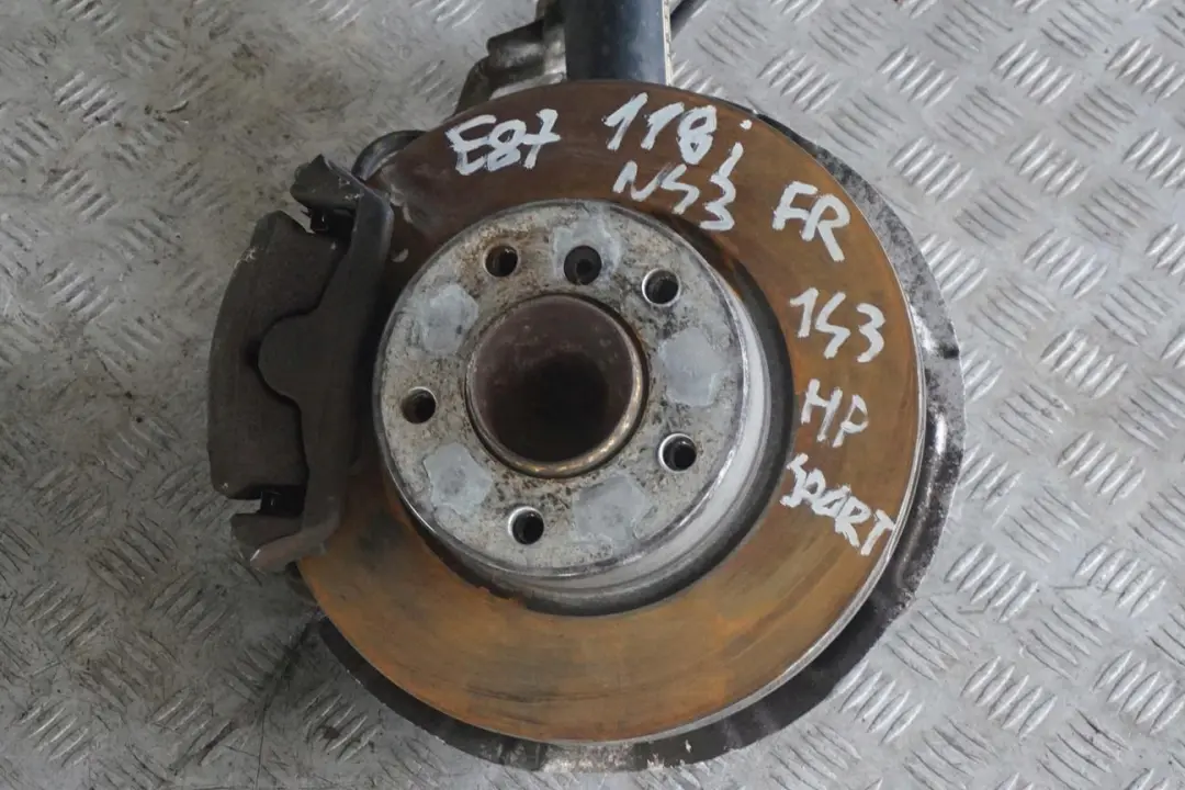 N43 143PS Sport Molla Sospensioni Cuscinetto Perno Frontale Dx per BMW E87 118i con numero di parte 6786020 BMW E87 118i N43 143PS Sport Molla Sospensioni Cuscinetto Perno Frontale Dx - SKU 6771558-2 - Numero di parte 6786020