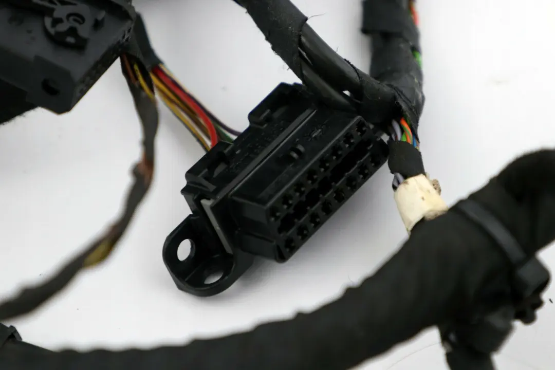 Wiring Cable Harness Instrument Dashboard Dash to Mini Cooper R60 R61 with Part number 9806150 Mini Cooper R60 R61 Wiring Cable Harness Instrument Dashboard Dash - SKU 9806150 - Part number 9806150