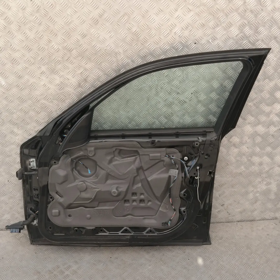BMW 1 SERIES 29 E87 E87N Door Front Right O/S Black Sapphire Metallic - 475 - SKU 7191012-BS29 - Part number 7191012