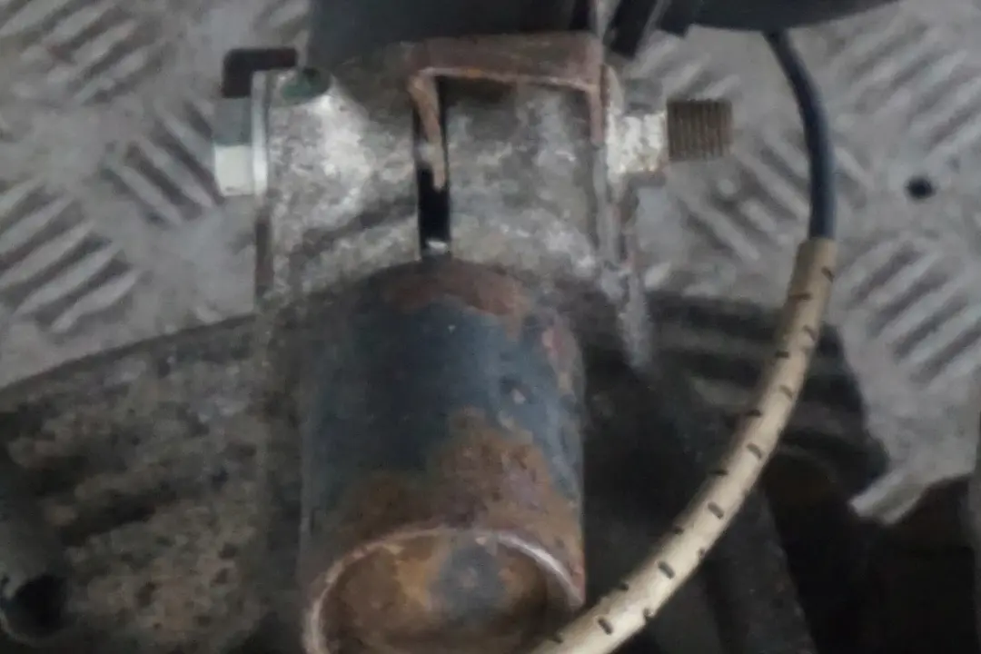 N52 Delantera Derecha O / S Primavera Strut Pierna Suspension para BMW E90 330i con número de pieza 6786002 BMW E90 330i N52 Delantera Derecha O / S Primavera Strut Pierna Suspension - SKU 6786002-1 - Número de pieza 6786002