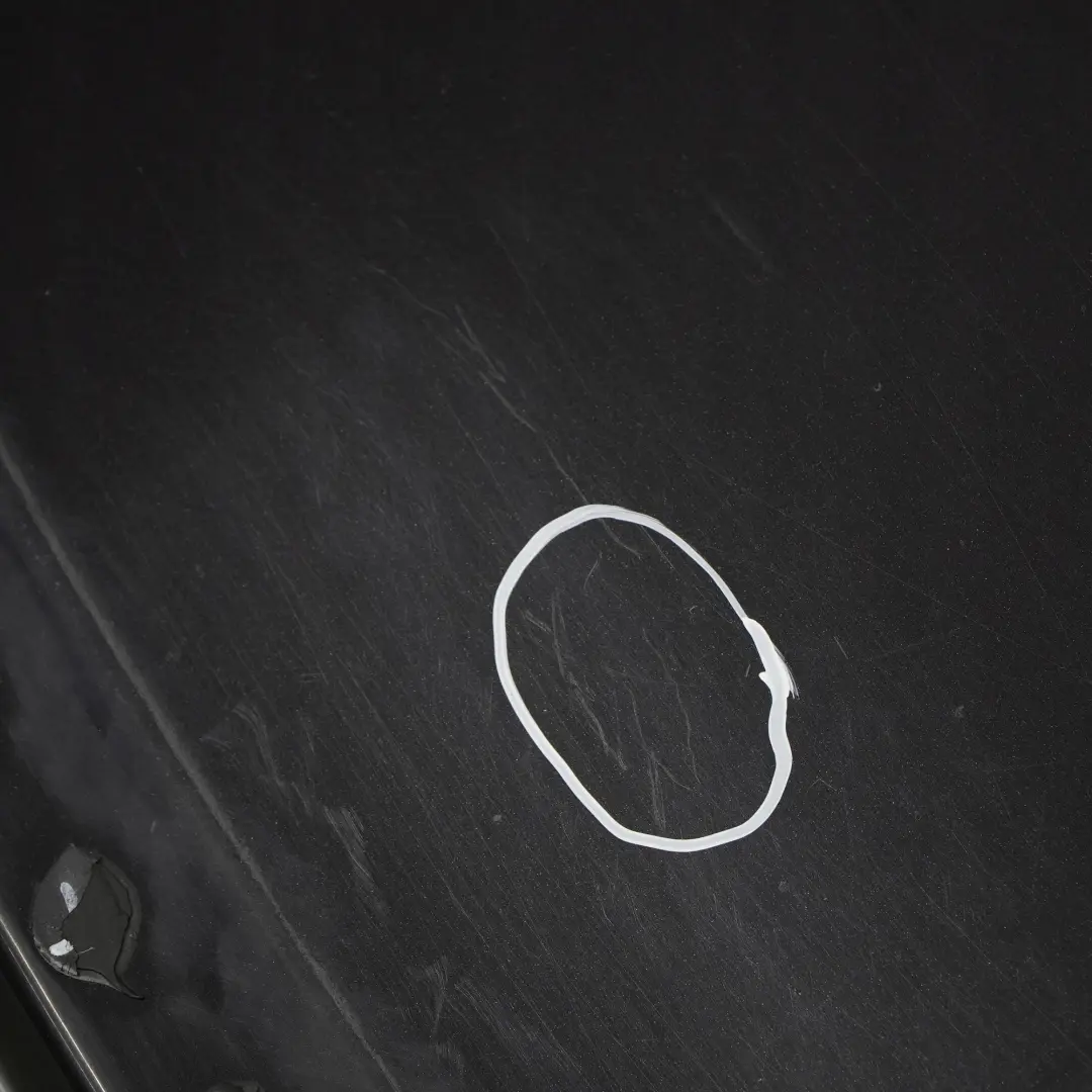 klasa W204 Klapa bagażnika tył tylna do MERCEDES C o numerze A2047500075 MERCEDES C klasa W204 Klapa bagażnika tył tylna - SKU A2047500075-OB - Numer Części A2047500075