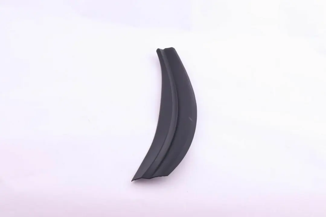 Listwa osłona wnęki drzwi prawa do BMW E89 Z4 o numerze 7192286 BMW E89 Z4 Listwa osłona wnęki drzwi prawa - SKU 7192286 - Numer Części 7192286