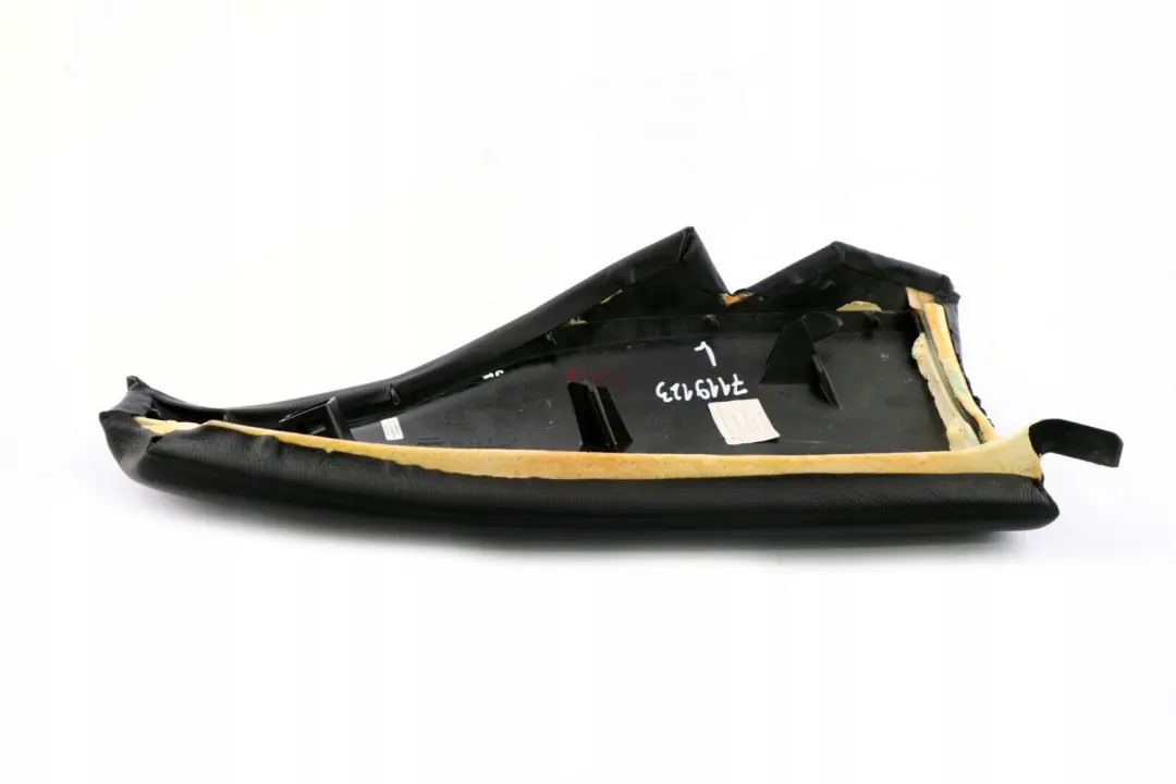 Pezzo Laterale Pelle SX Pelle Black per BMW E61 Touring con numero di parte 7119123 BMW E61 Touring Pezzo Laterale Pelle SX Pelle Black - SKU 7119123 - Numero di parte 7119123