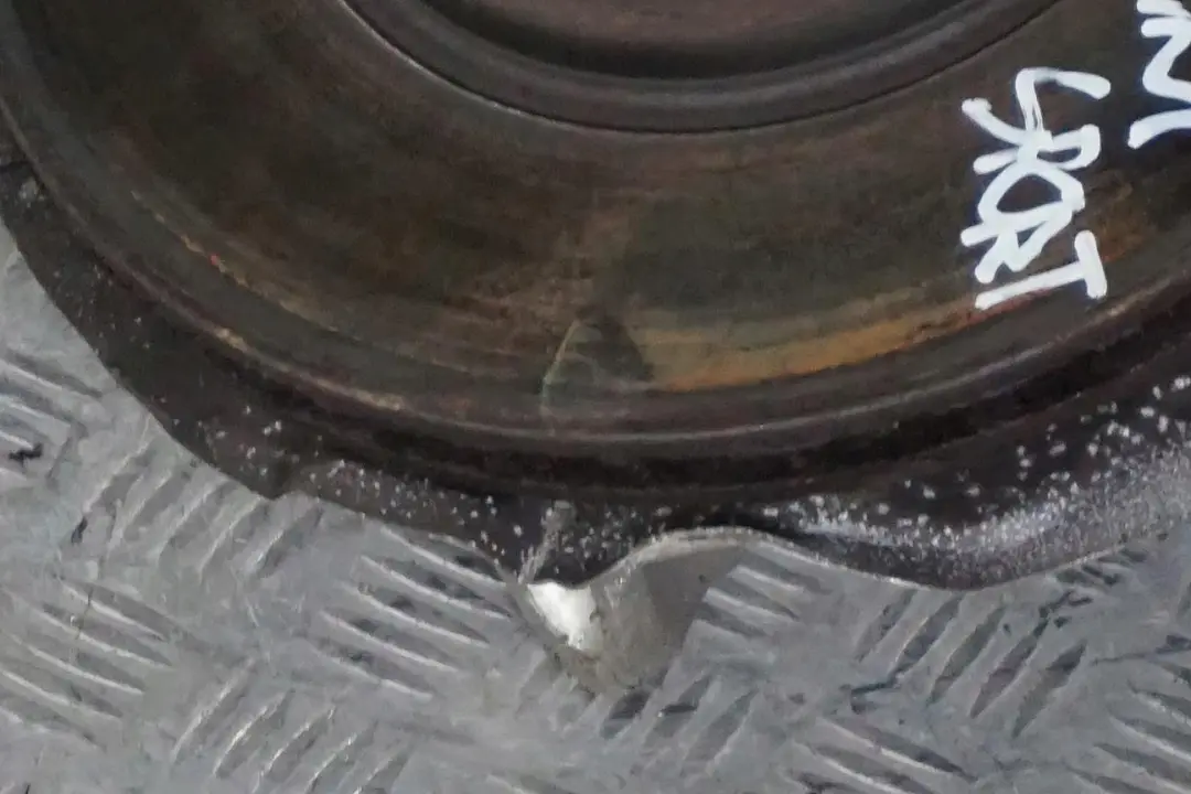 M47N2 163PS Set Stoßdämpfer Federbein Vorne Rechts für BMW 3 er E91 Touring 320d mit Teilenummer 8036554 BMW 3 er E91 Touring 320d M47N2 163PS Set Stoßdämpfer Federbein Vorne Rechts - SKU 8036554-4 - Teilenummer 8036554