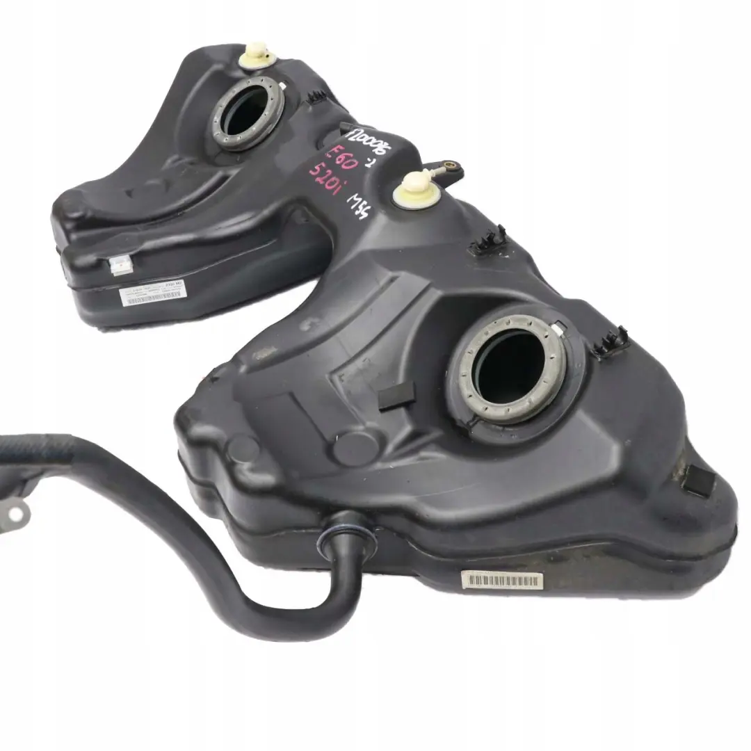N52 zbiornik paliwa bak 7200079 do BMW E60 525i o numerze 7200076 BMW E60 525i N52 zbiornik paliwa bak 7200079 - SKU 7200076 - Numer Części 7200076