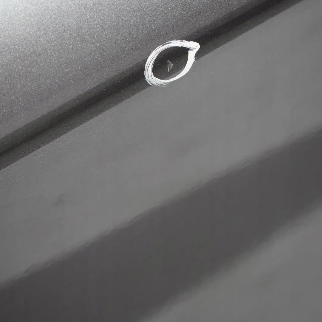 Droite Mousseux Graphite Metallique pour BMW E87 LCI Porte avant à propos du numéro de pièce 41517191012 BMW E87 LCI Porte avant Droite Mousseux Graphite Metallique - SKU 7191012-SG - Numéro de pièce 41517191012