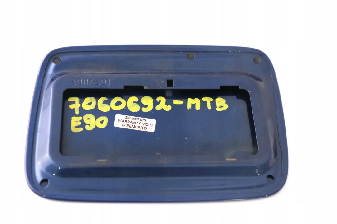 BMW E90 E91 Klapka wlewu paliwa Montegoblau Blue - SKU 7060692-MTB - Numer Części 7060692