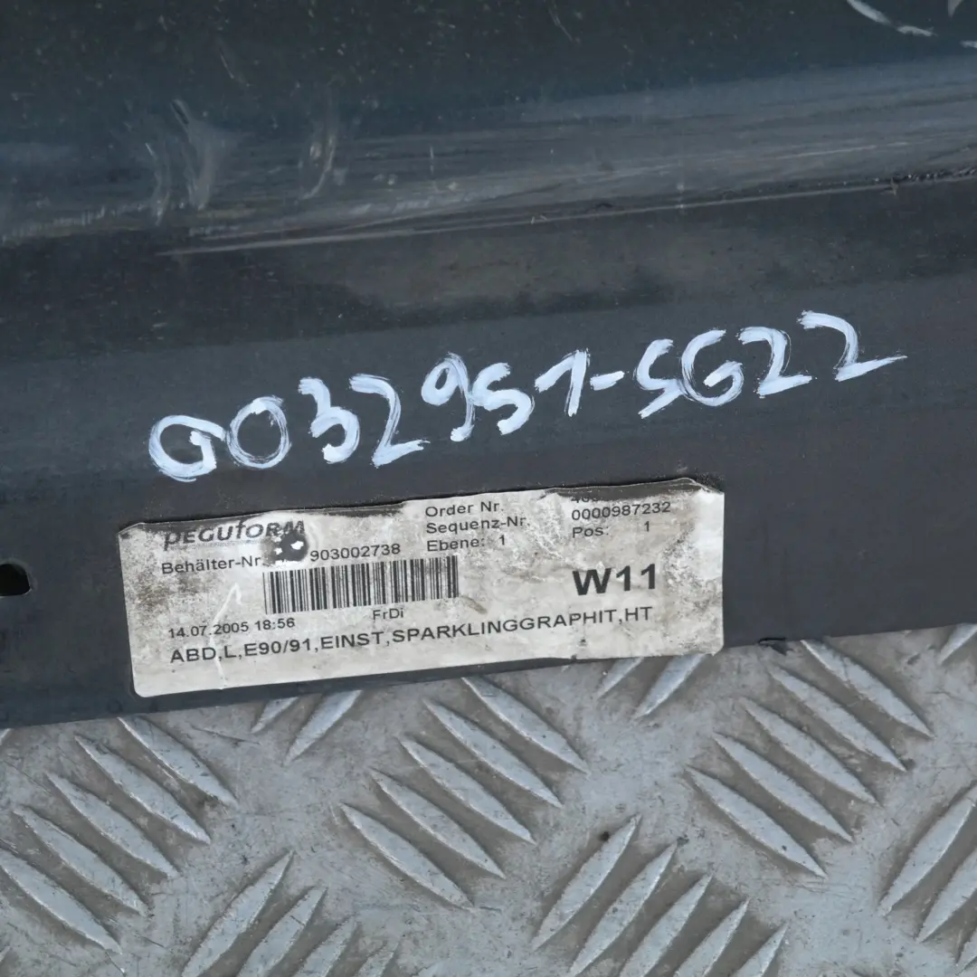 Listwa nakładka próg lewy sparkling do BMW E90 o numerze 32951 BMW E90 Listwa nakładka próg lewy sparkling - SKU 0032951-SG22 - Numer Części 32951