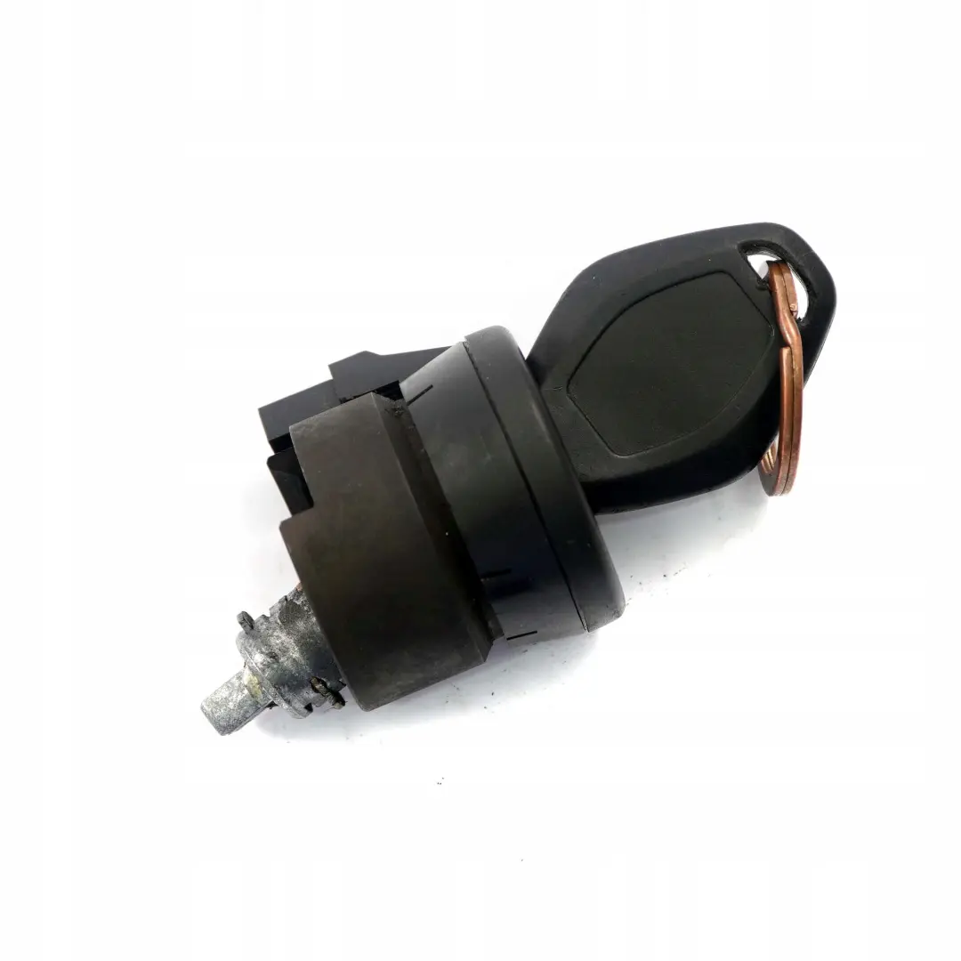 M54 170PS ecu Kit Dme Commande + CAS2 Automatique pour BMW 5 E60 520i à propos du numéro de pièce 7533651 BMW 5 E60 520i M54 170PS ecu Kit Dme Commande + CAS2 Automatique - SKU 7533651-3 - Numéro de pièce 7533651