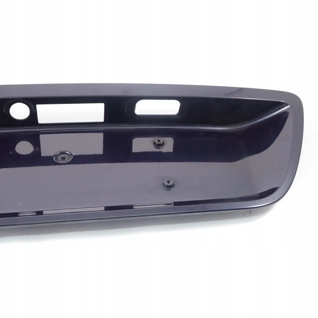 Blenda klapy tył Tanzanite Blue do MERCEDES C W203 o numerze A2037500881 MERCEDES C W203 Blenda klapy tył Tanzanite Blue - SKU A2037500881-TB - Numer Części A2037500881