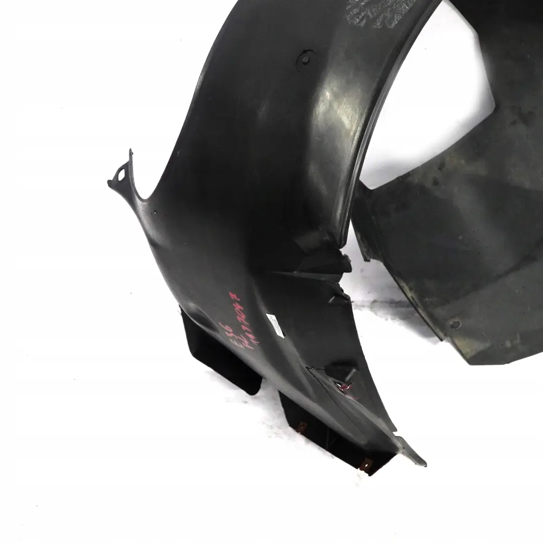Front Left N/S Wheel Arch Fender Trim Panel to BMW 3 E36 Saloon Touring Compact with Part number 8151561 BMW 3 E36 Saloon Touring Compact Front Left N/S Wheel Arch Fender Trim Panel - SKU 8151561 - Part number 8151561
