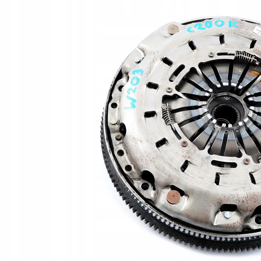 Mercedes-Benz W203 C200 C 200 Compressore Volano Doppia Massa Volano per con numero di parte A1110306405 Mercedes-Benz W203 C200 C 200 Compressore Volano Doppia Massa Volano - SKU A1110306405 - Numero di parte A1110306405