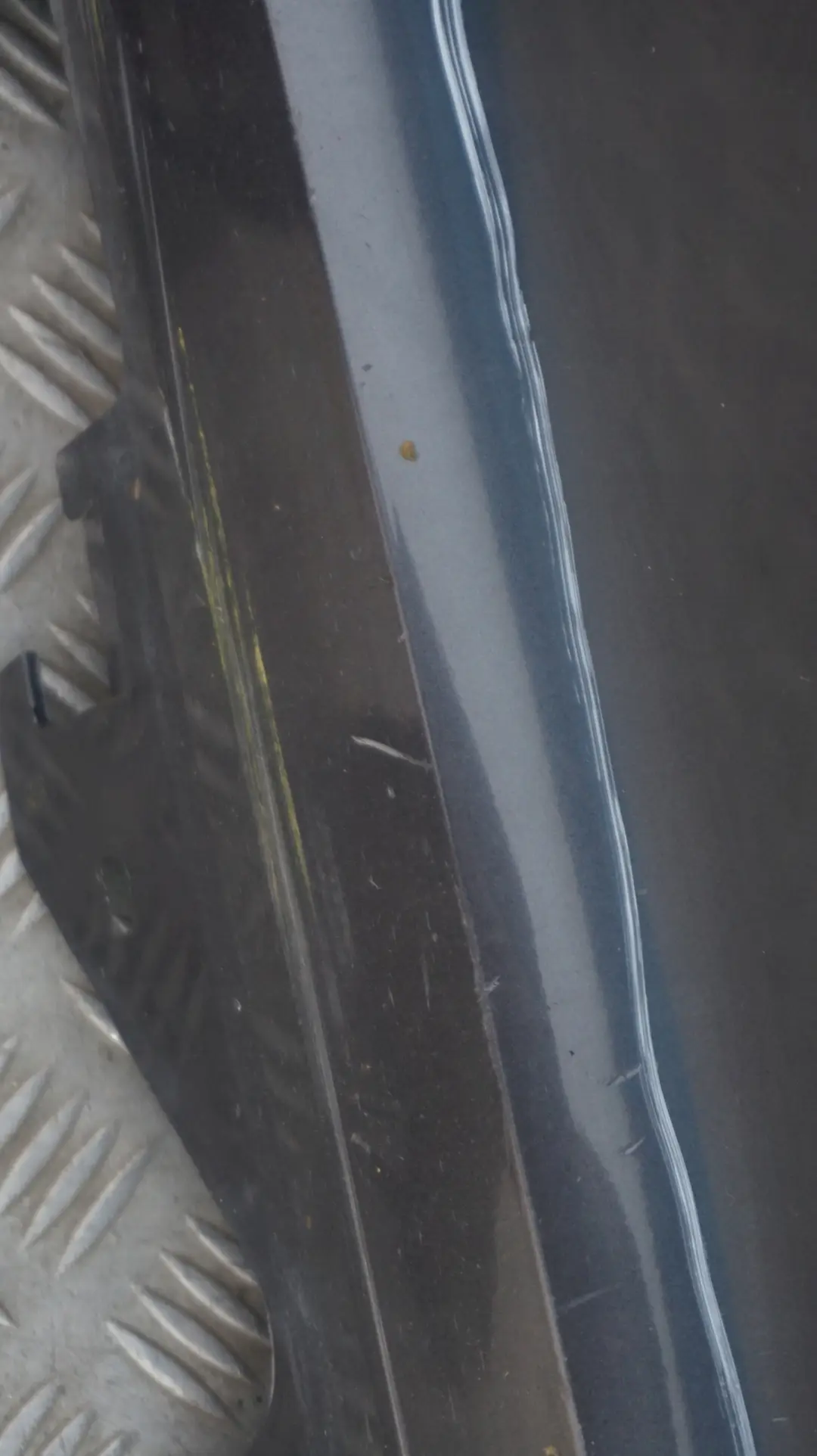 Sill Strip Side Skirt Right O/S Sparkling Graphite - A22 to BMW 3 SERIES E92 E93 with Part number 0034058 BMW 3 SERIES E92 E93 Sill Strip Side Skirt Right O/S Sparkling Graphite - A22 - SKU 0034058-SG - Part number 0034058