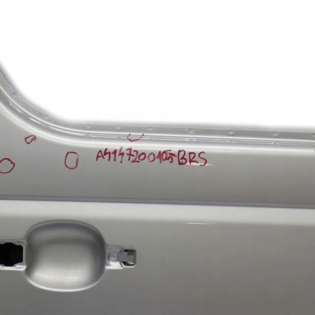 Mercedes-Benz Vaneo W414 Door Front Right O/S Brilliant Silver Metallic - 9744 to with Part number A4147200105 Mercedes-Benz Vaneo W414 Door Front Right O/S Brilliant Silver Metallic - 9744 - SKU A4147200105-BRS - Part number A4147200105