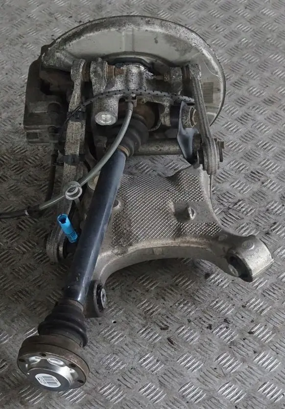 BMW 5 E60 530d M57N Federbein Radträger Hinten Links Schwenklager - SKU 6770905-12 - Teilenummer 6770905