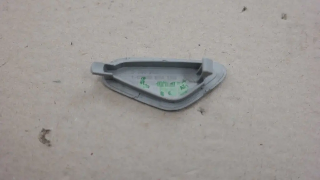 BMW MINI Cooper R55 R56 LCI Abdeckkappe A-Säule linksHELL GRAU - SKU 2751795 - Teilenummer 51432751795
