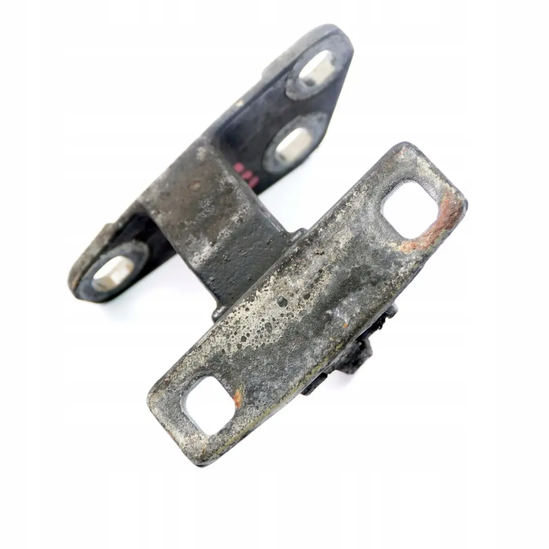 LOWER DROP DOWN TAILGATE HINGE BRACKET BLACK to BMW X5 Series E53 with Part number 8402183 BMW X5 Series E53 LOWER DROP DOWN TAILGATE HINGE BRACKET BLACK - SKU 8402183 - Part number 8402183